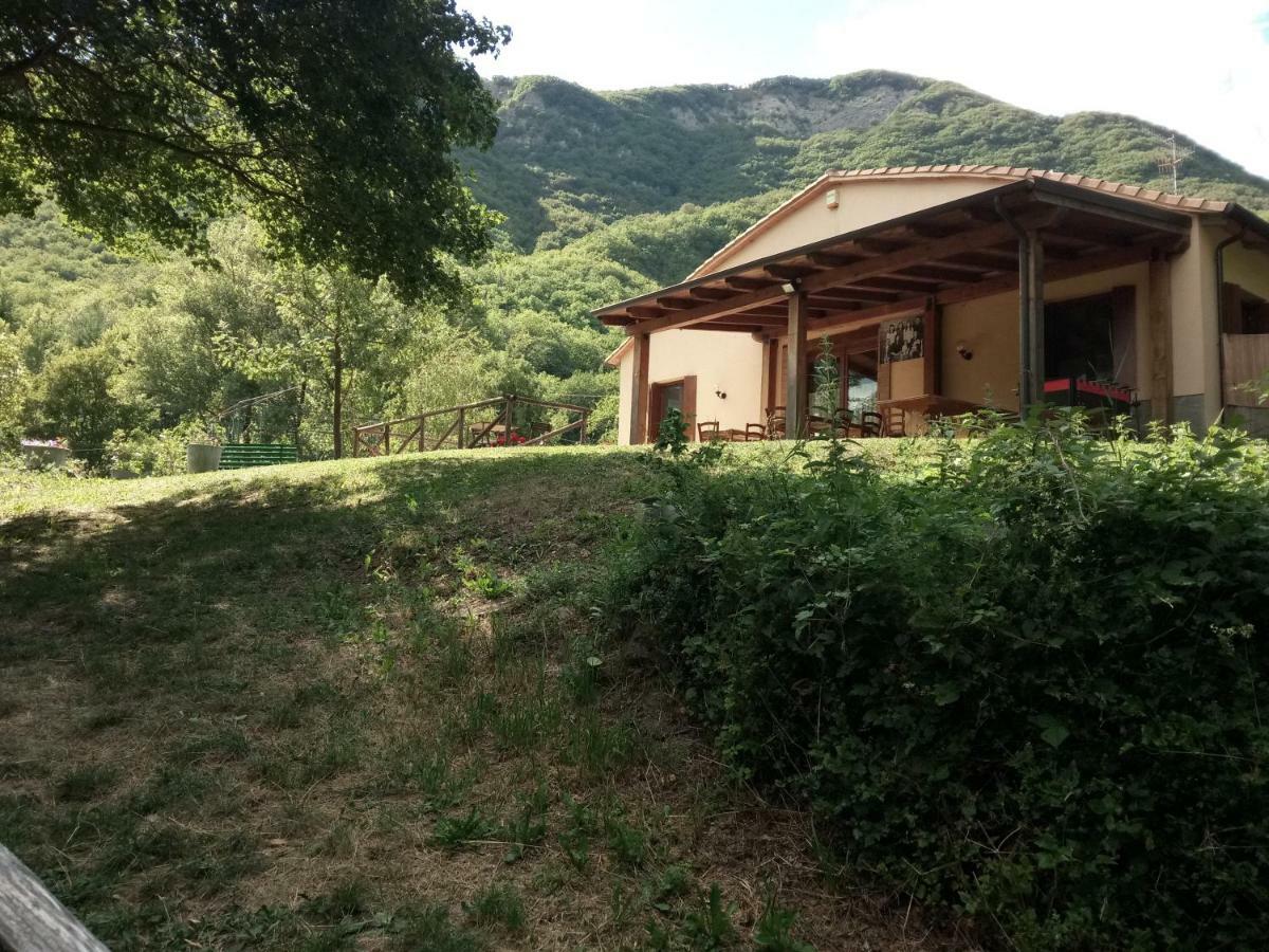 Agriturismo Rio Ricco Busana Екстер'єр фото